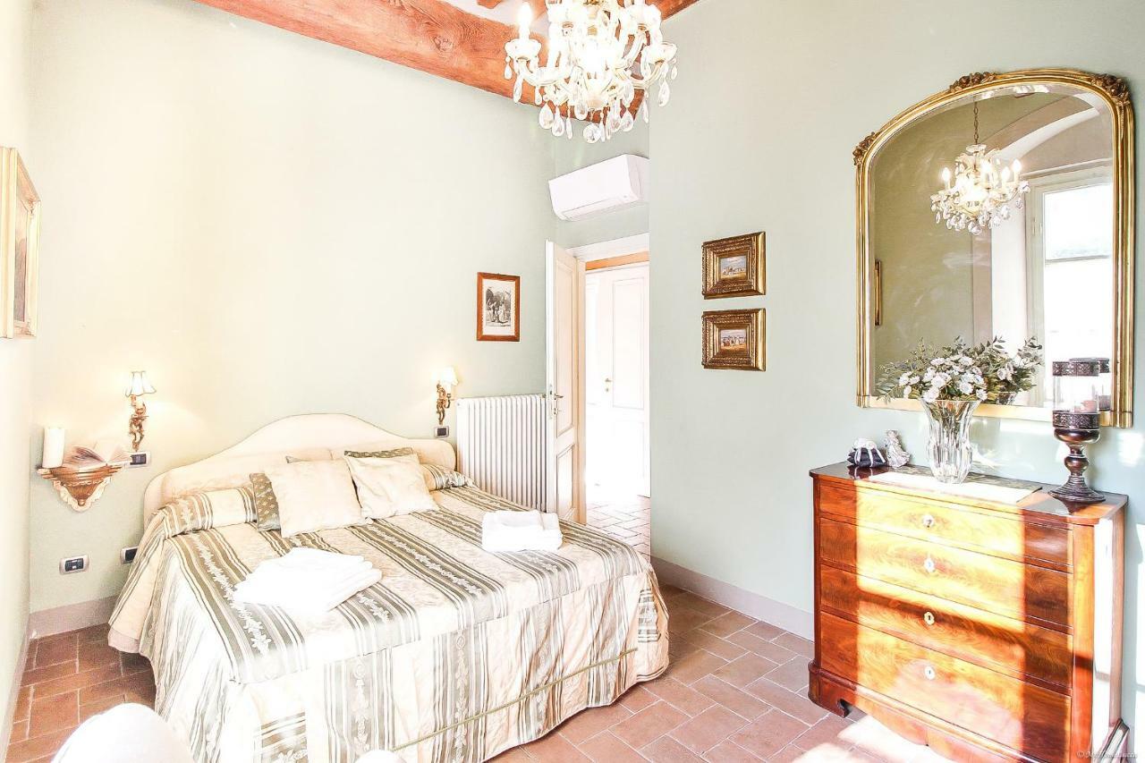 Apartment Guinigi With Private Courtyard Λούκα Εξωτερικό φωτογραφία
